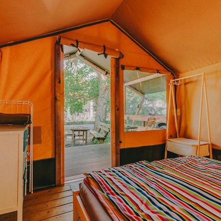 Rendes Glamping Ξενοδοχείο Balatonrendes Εξωτερικό φωτογραφία
