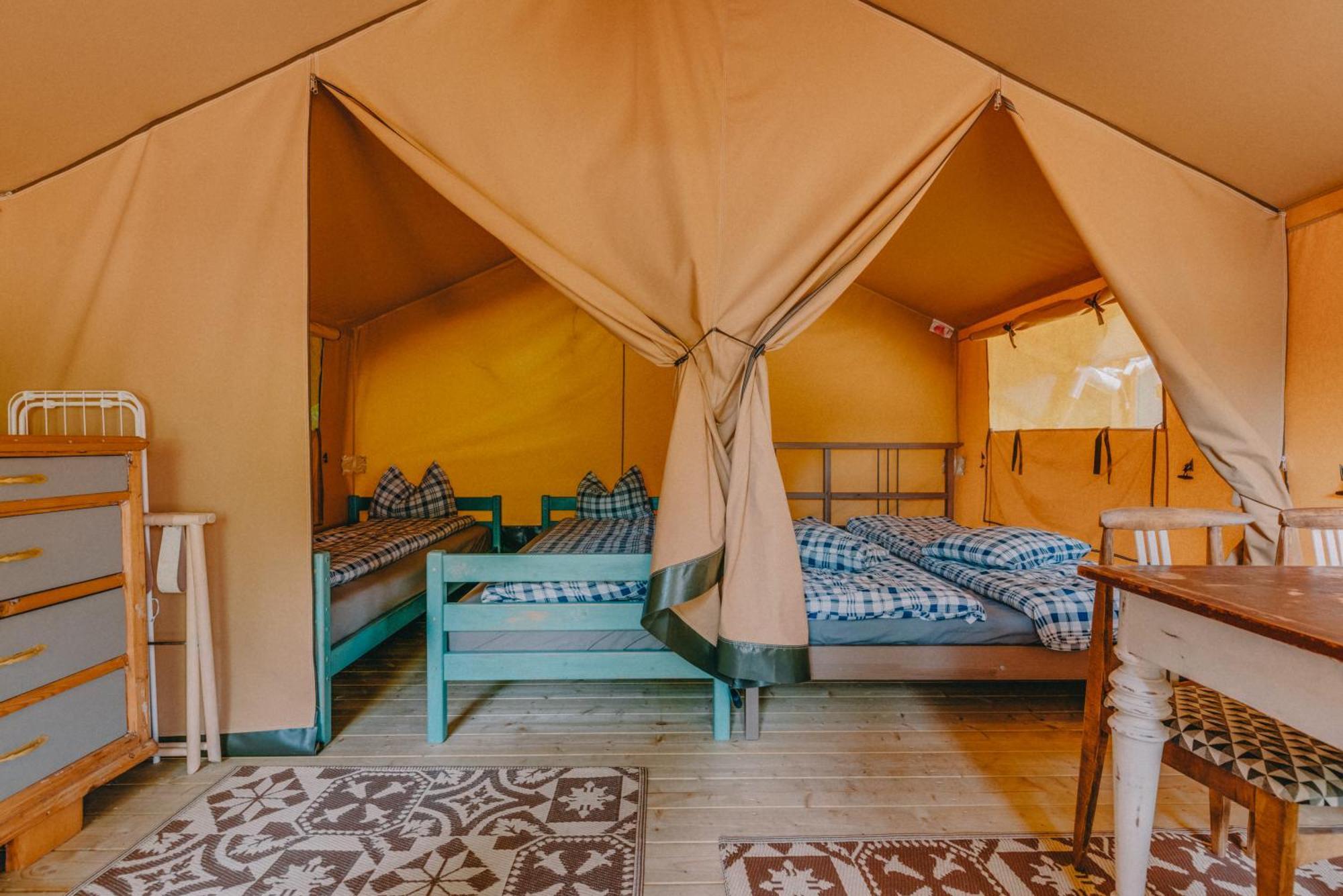 Rendes Glamping Ξενοδοχείο Balatonrendes Εξωτερικό φωτογραφία