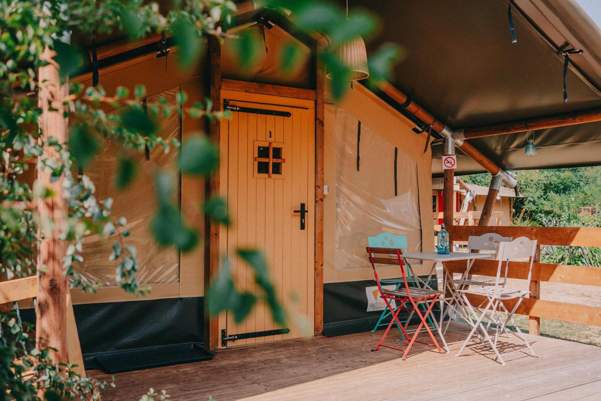 Rendes Glamping Ξενοδοχείο Balatonrendes Εξωτερικό φωτογραφία