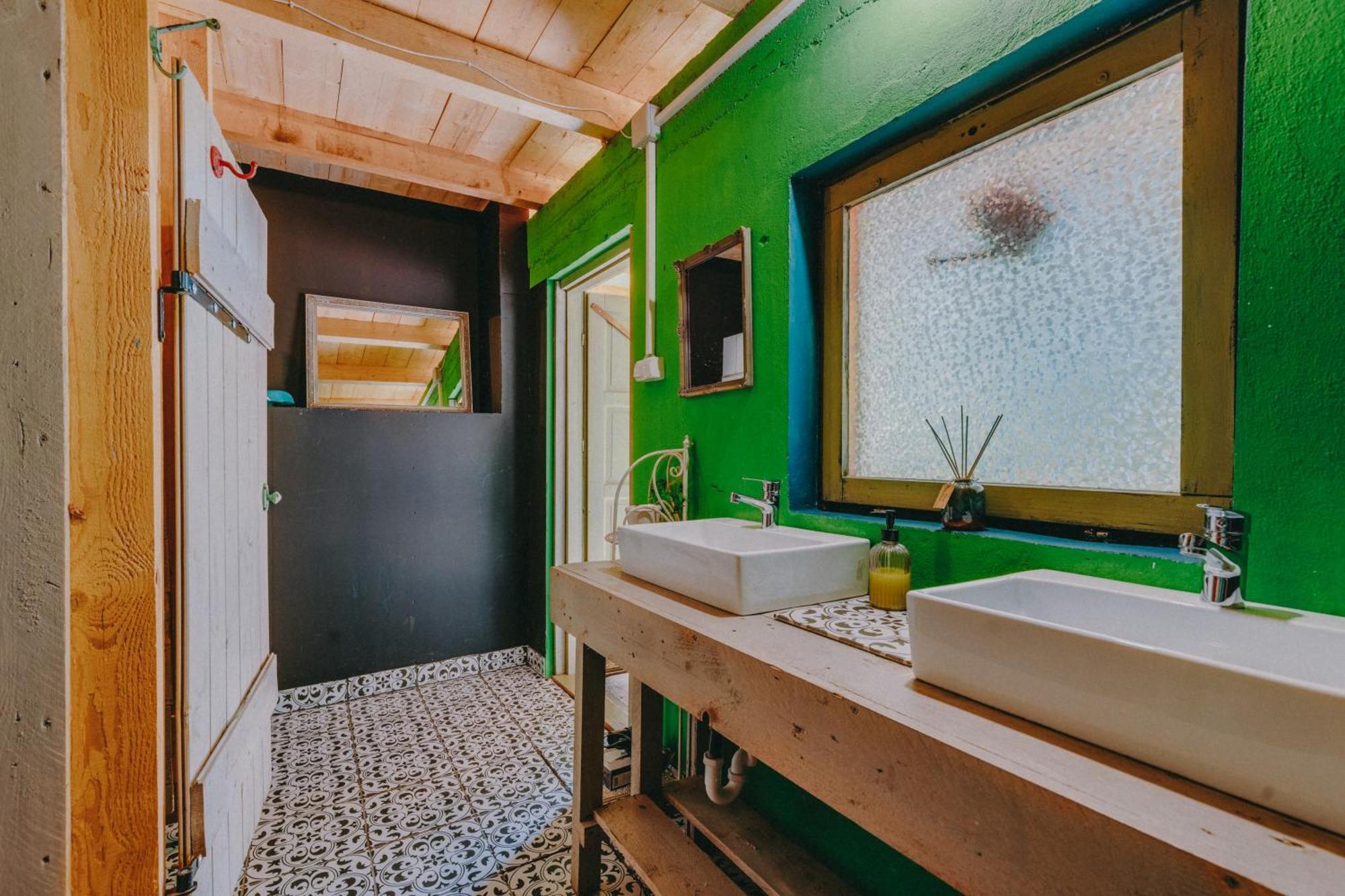 Rendes Glamping Ξενοδοχείο Balatonrendes Εξωτερικό φωτογραφία