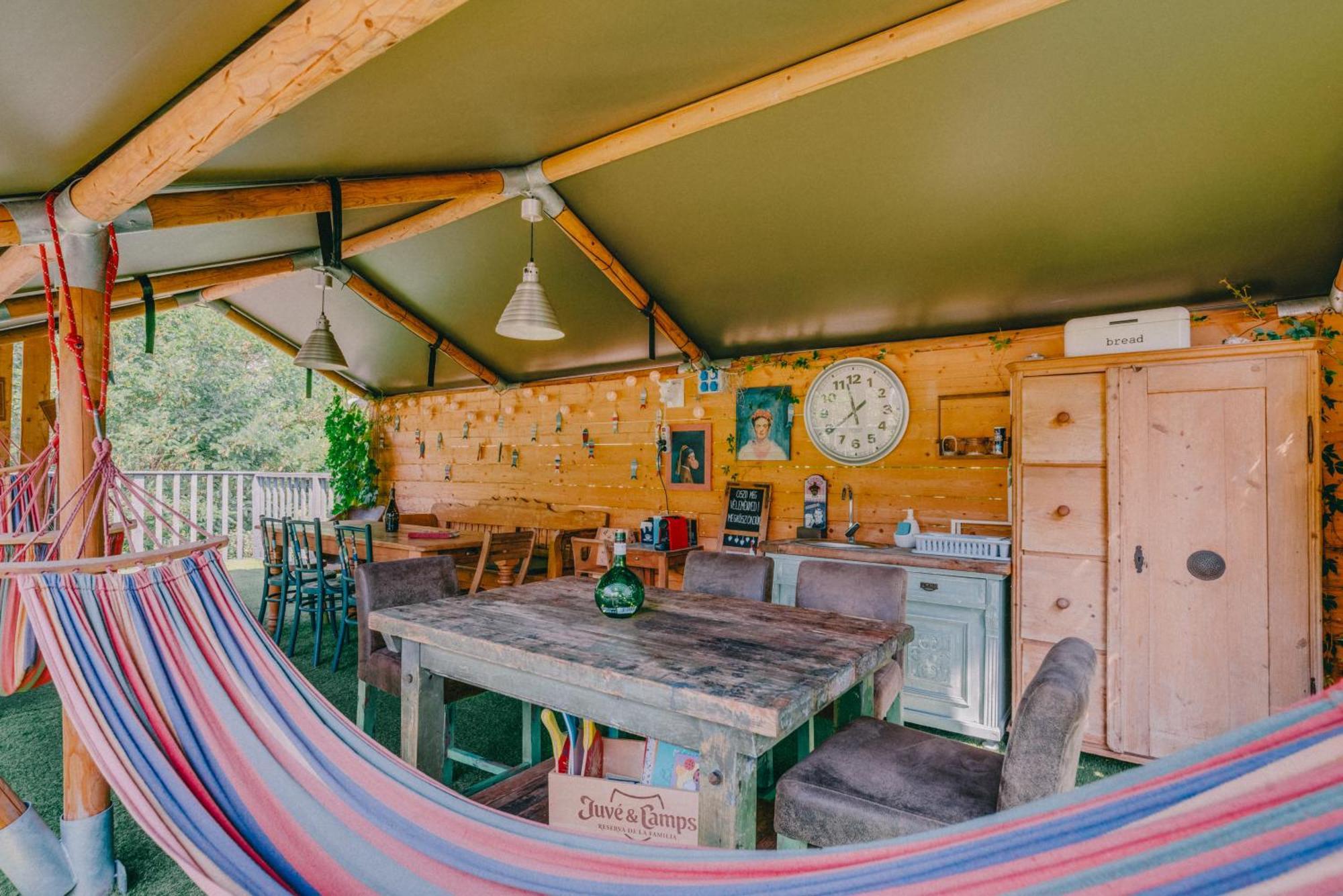 Rendes Glamping Ξενοδοχείο Balatonrendes Εξωτερικό φωτογραφία